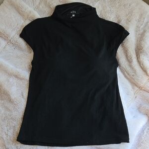 Klassy Network Elegant Black Short Sleeve Tee